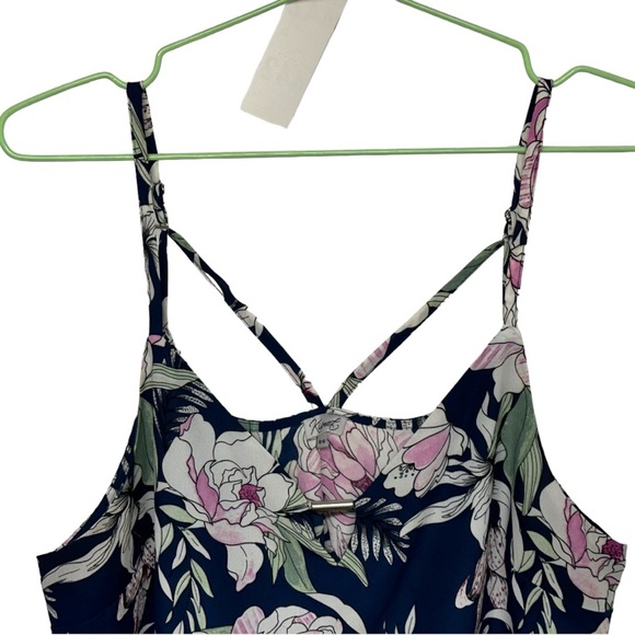 442 - KISMET SPAGHETTI STRAP TOP - Picture 6 of 13